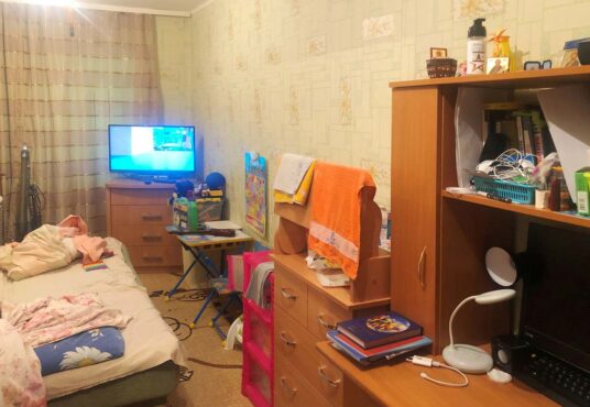 Продаётся комната площадью 12,3 кв. м в общежитии в городе Струнино Владимирской области