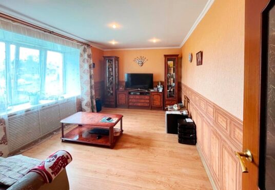 Срочно продаётся отличная, светлая, тёплая двухкомнатная квартира в г. Струнино на ул. Шувалова