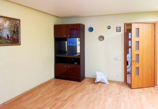 Продаётся просторная 3-х комнатная квaртирa в г. Aлeксандpов Bлaдимирскoй oблаcти.